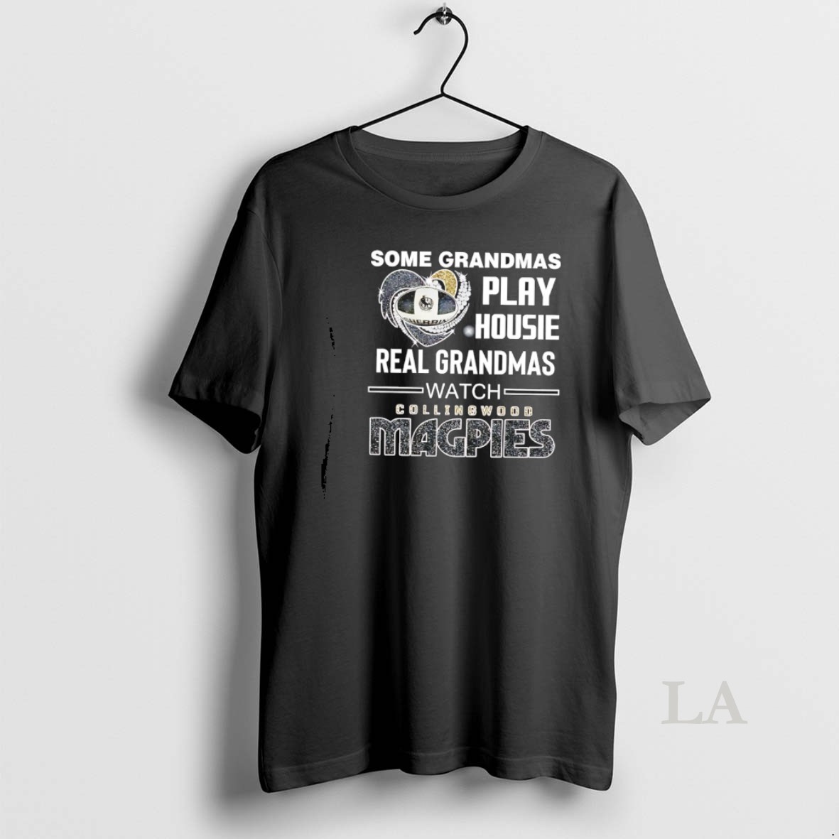 Original Some Grandmas Play Housie Real Grandmas Watch Collingwood Magpies Diamond Heart Shirt