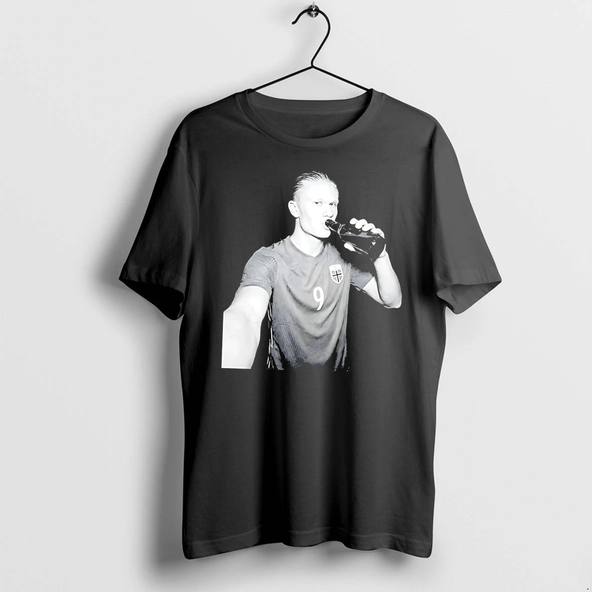 Officials Erling Haaland Norway National Football Team Number 9 Drink Beer Tee Premium T Shirt Sweatshirt Hoodie