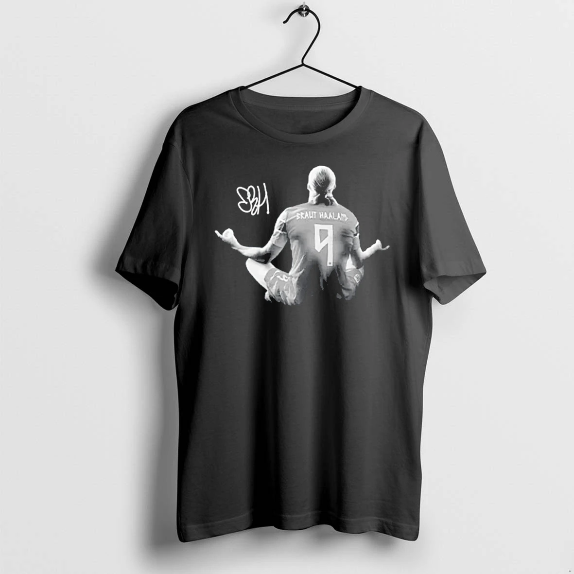 Officials Erling Haaland Norway Soccer 90s Signature Tee Premium T Shirt Sweatshirt Hoodie