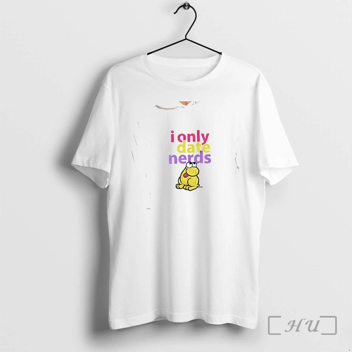 Officials I Only Date Nerds Bub Character 90s Cartoon Series Premium T Shirts Sweater Hoodie