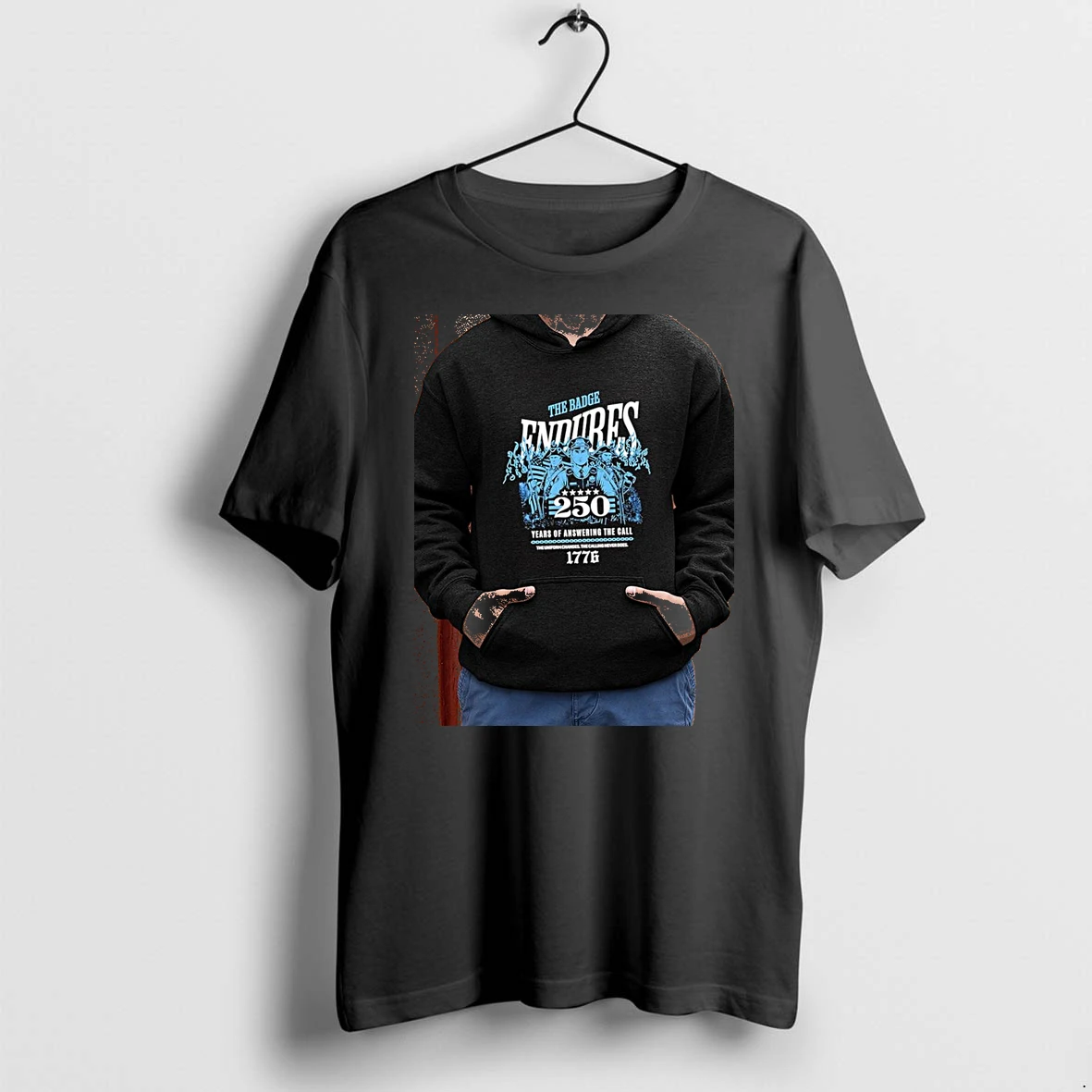 Officials Law Enforcement American Patriotism The Badge Endures 250 Years Of Answering The Call Premium T Shirt Sweatshirt Hoodie