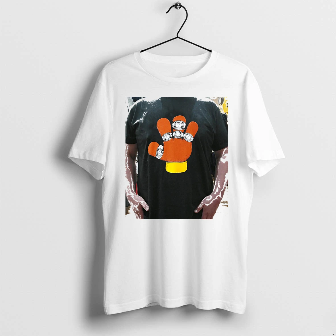 Officials Vanessa Bryant Wearing Five Championship Rings Basketball Premium T Shirt Sweatshirt Hoodie
